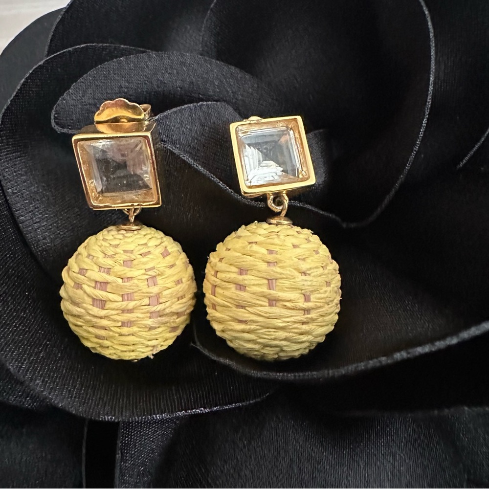 Lizzie Fortunato Paradiso Earrings - Picture 14 of 15